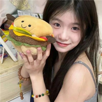 哈里如何变成一棵树